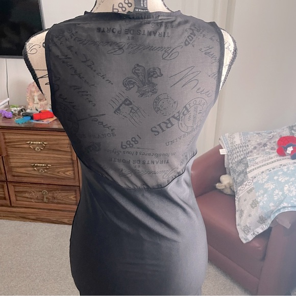 FOREVER 21 MEDUIM size mini dress - Picture 4 of 6